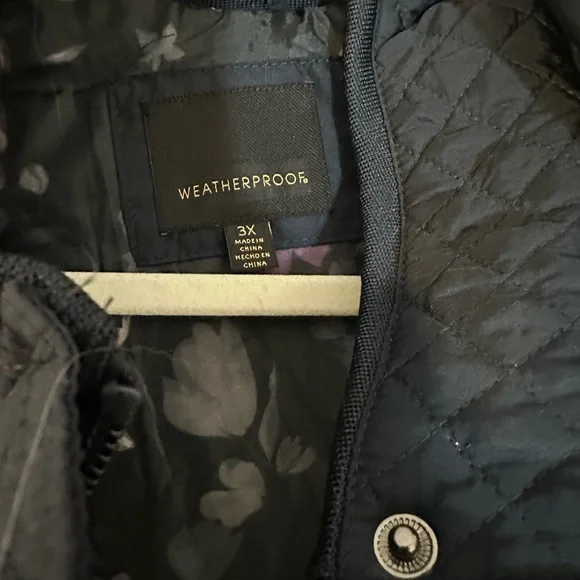 Weatherproof Quilted Navy Puffer Coat - Picture 2 of 15